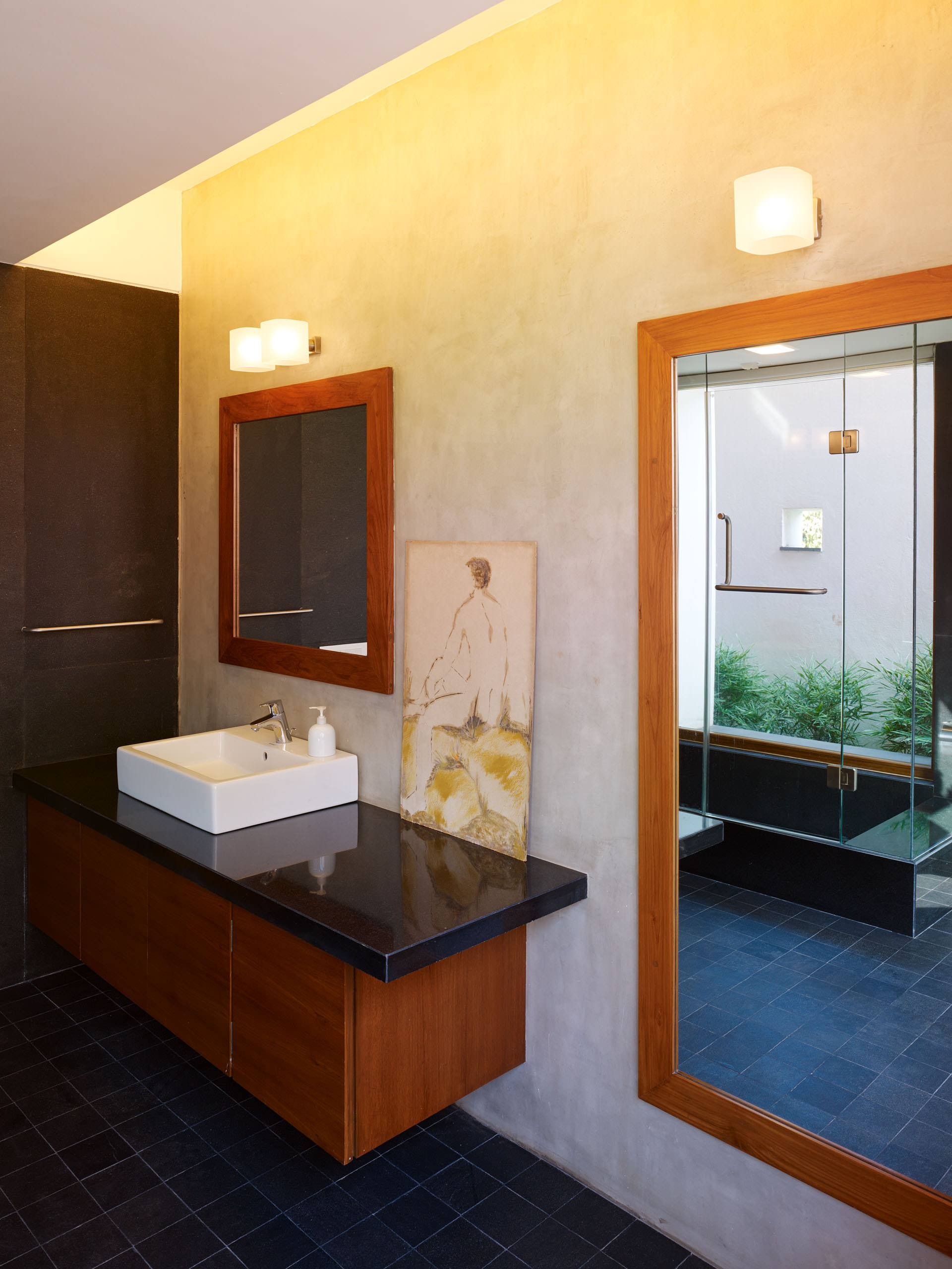 E13430 ALPA 036877 MEDIUM